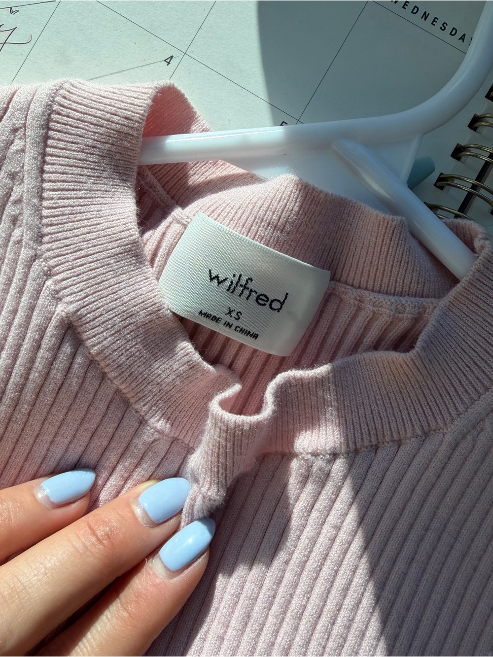 WILFRED Ribbed Mock Neck Crop Top - Light Pink - Picture 3 of 3